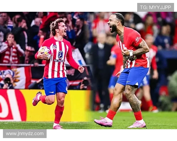 阿仙奴与巴黎圣日尔曼激战正酣谁能在欧冠舞台上笑到最后